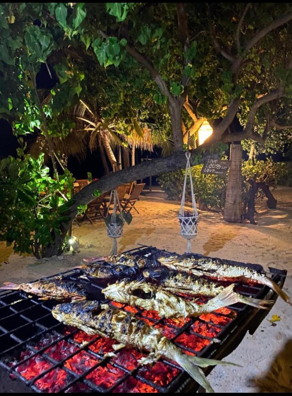 Hotel Met House Thulusdhoo Exterior foto